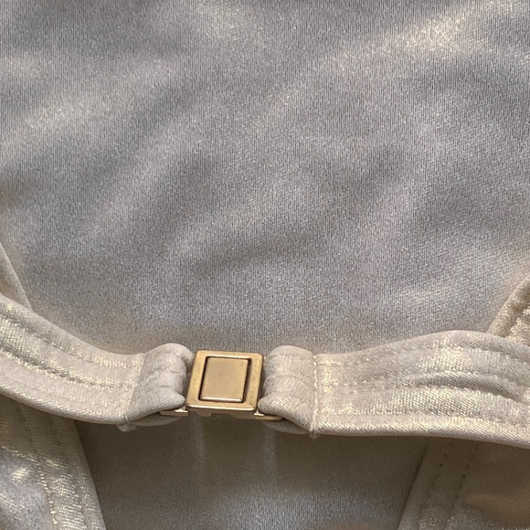 Gold Escada swimsuit - Picture 5 of 8